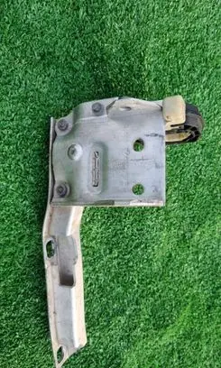BMW 7 F01 F02 F03 F04 Radiator support slam panel 7186514 7211162 7207152