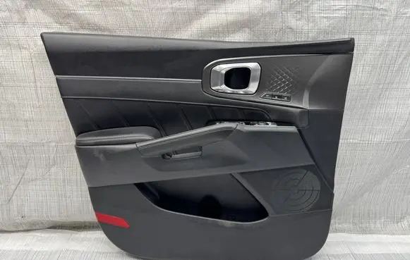 KIA Sorento IV Front door card panel trim