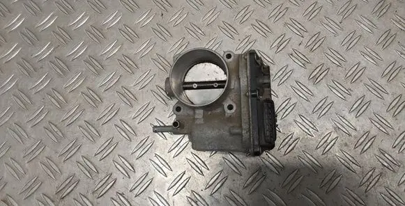 Toyota Auris 150 Throttle valve 2203037010