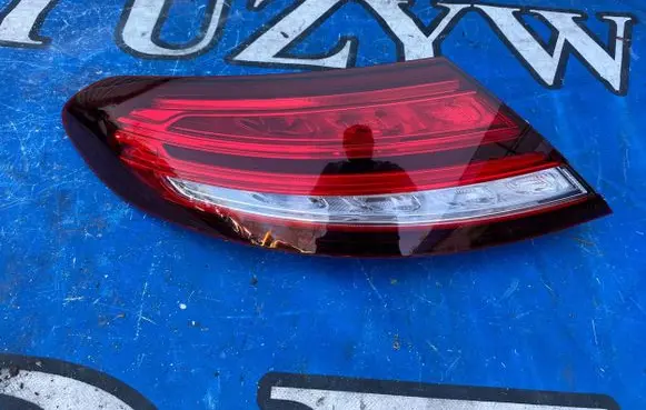 Mercedes-Benz C W205 Rear/tail lights A2059062905
