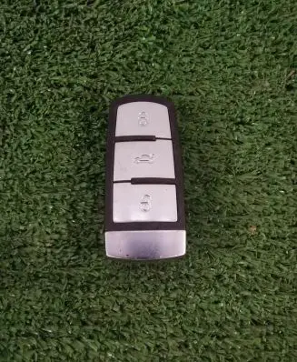 Volkswagen PASSAT B6 Ignition key/card 