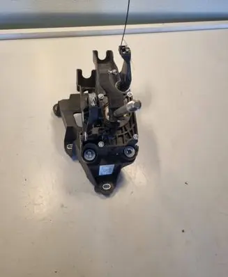 Ford Focus Gear shift rod F1FR7C453AKD