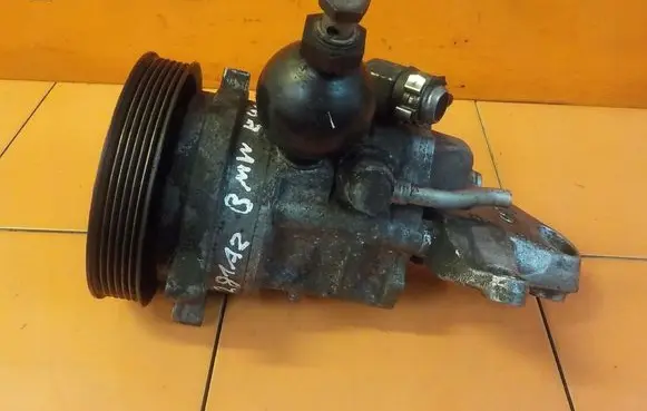 BMW 5 E60 E61 Power steering pump 676141402B 281A2