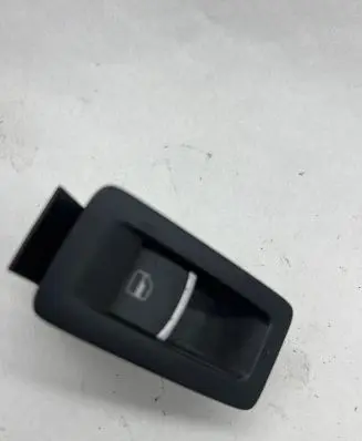 Volkswagen Touran III Electric window control switch 1T0959851A