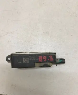 Tesla Model X Intake manifold valve actuator/motor 112218104 16278321733
