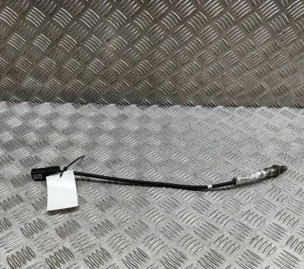 Volkswagen Tiguan Lambda probe sensor 04E906262KB
