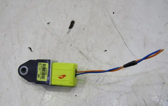 KIA Optima Airbag deployment crash/impact sensor 95920-3S000