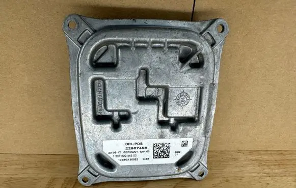 Chevrolet Camaro Xenon control unit/module 22907456 130732944300 10EEG130022