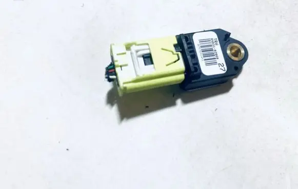 Toyota Auris 150 Airbag deployment crash/impact sensor 8983102060 89831-02060