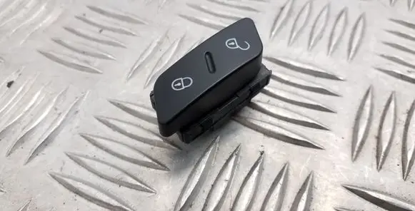 Volkswagen Tiguan Central locking switch button 1K0962126B