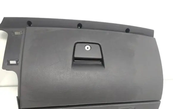 Volvo C30 Glove box set 8626141 39888609