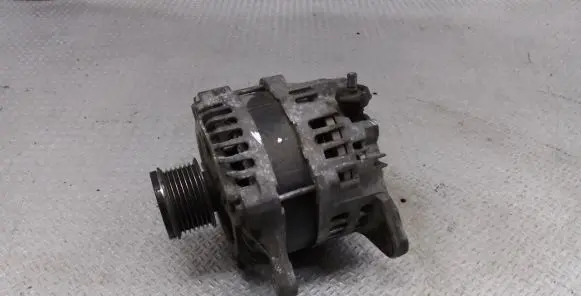 Subaru Forester SH Generator/alternator 23700AA640