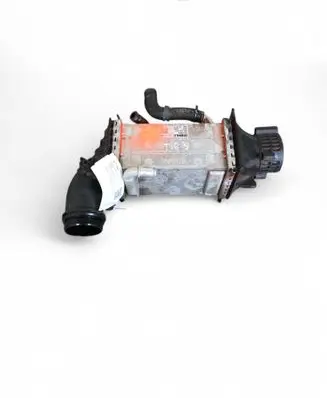 Volkswagen Tiguan Intercooler radiator 04E145785E