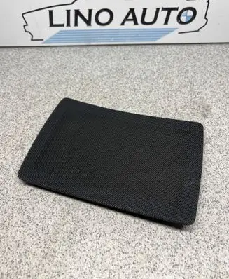 Side speaker trim/cover