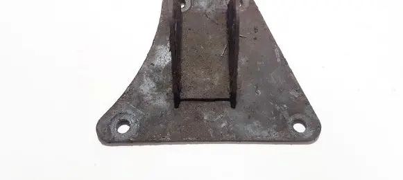 Iveco Daily 40.8 Engine mounting bracket