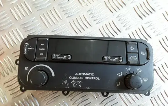 Chrysler Voyager Climate control unit P05005018AB 12215269REVD
