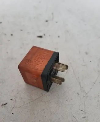 BMW 5 E39 Other relay 0332014456