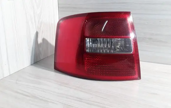 Audi A6 S6 C5 4B Rear/tail lights 4B9945095F