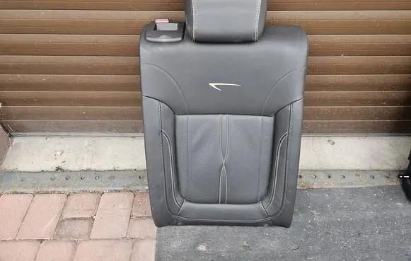 Opel Insignia A Second row seats 5O5P5L5E5X1208