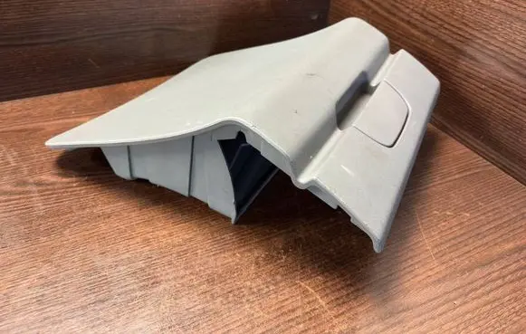 Iveco Daily 4th gen Glove box set 5801258670 3802519