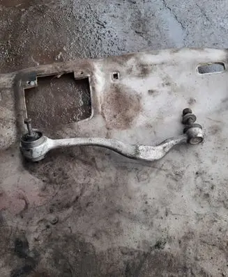 BMW 5 E39 Front lower control arm/wishbone