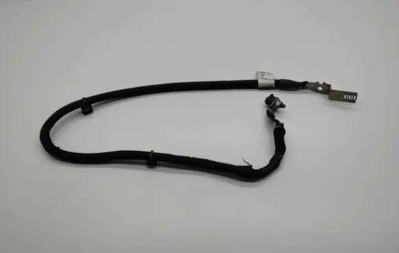 Mercedes-Benz V Class W447 Positive cable (battery) A4475400600