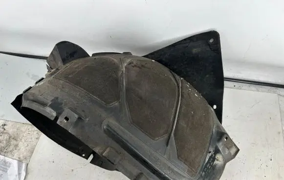 Opel Zafira C Front wheel arch liner splash guards 13301575