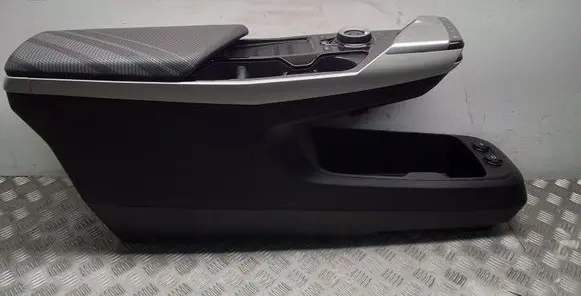 KIA EV6 Center console 