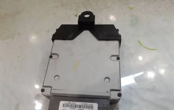 Ford Mondeo Mk III Parking PDC control unit/module 3S71-12A650-PA