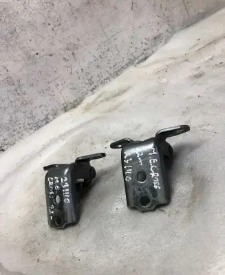 Mitsubishi Eclipse Cross Front door hinge set 