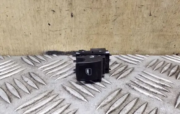 Volkswagen PASSAT B8 Electric window control switch 5G0959855H