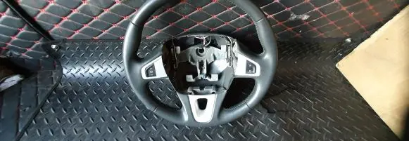 Renault Scenic III - Grand scenic III Steering wheel 609581499