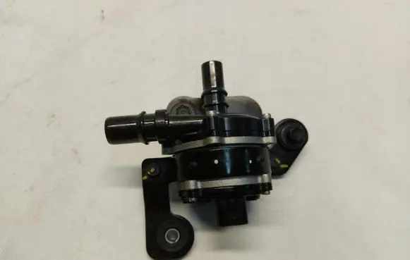 Hyundai Tucson IV NX4 Electric auxiliary coolant/water pump 36910-3D921