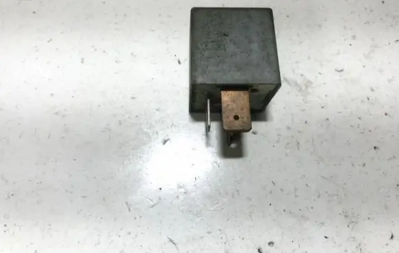 Volkswagen Golf IV Other relay 357911253