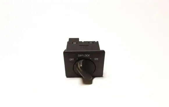 Nissan Patrol Y61 Differential lock switch 0605W