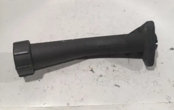 Volkswagen Transporter - Caravelle T4 Oil fill pipe 044115308A 070115319