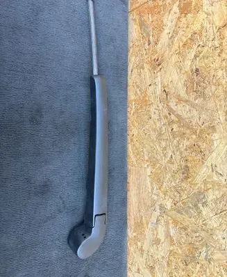 Audi e-tron Rear wiper blade arm 4KE955407 4KE955405