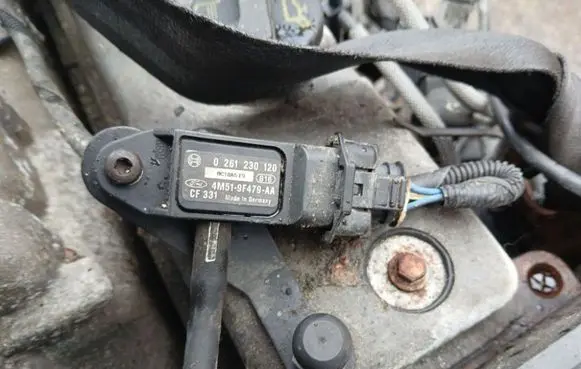Ford Mondeo MK IV Air pressure sensor 0261230120