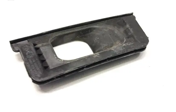 Other engine bay part