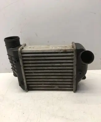 Audi A6 S6 C6 4F Intercooler radiator