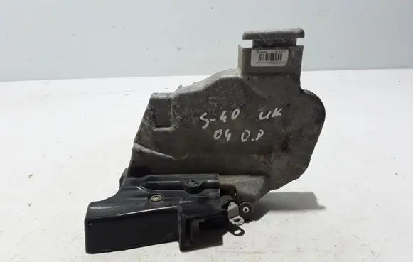 Volvo S40 Front door lock 30753661