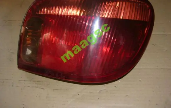 Toyota Yaris Rear/tail lights