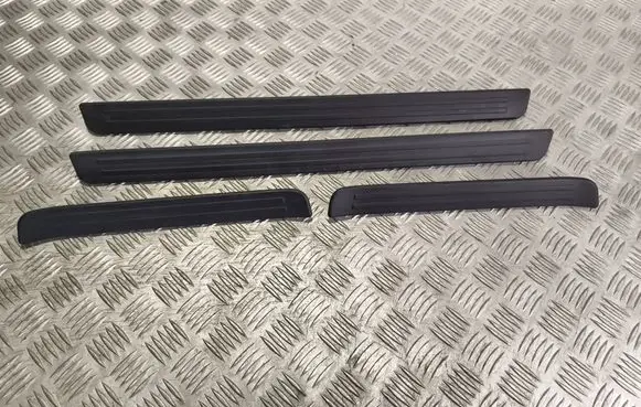 Mazda 6 sill trim set (inner) GS1D687H0 GS1D687G0 GS1D687E0