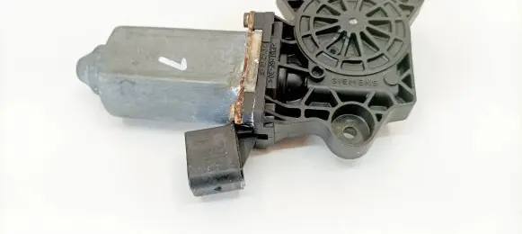 Mercedes-Benz SL R230 Front door window regulator motor A2308200942