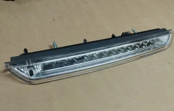 Peugeot 308 Third/center stoplight 9688016380