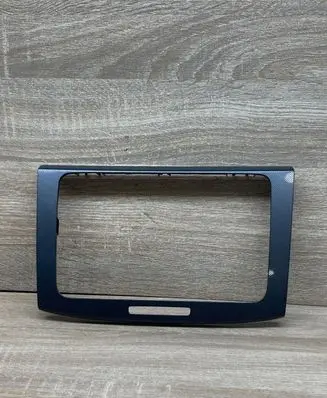 Volkswagen PASSAT B6 Radio/GPS head unit trim 3C0858069M 318410100