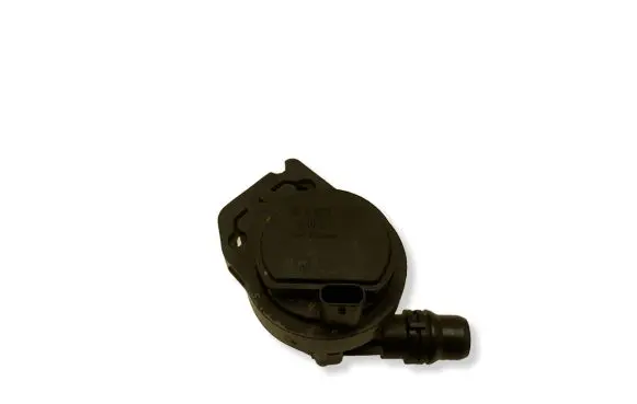 Citroen C4 III e-C4 Electric auxiliary coolant/water pump 9833874480
