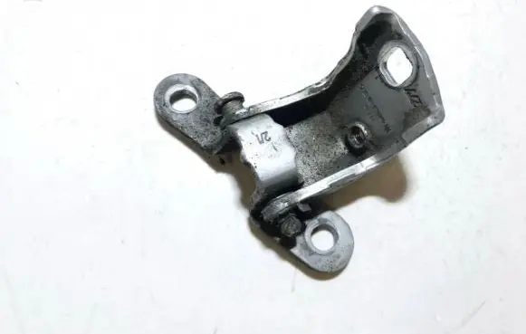 Ford Mondeo MK I Rear door lower hinge 93bbf26801ak 93bb-f26801-ak
