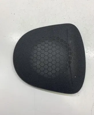 Seat Altea XL Front door speaker cover trim 5P0867150 186004601