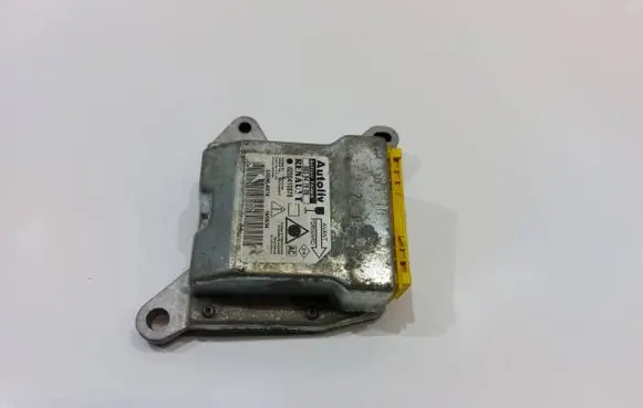 Renault Laguna II Airbag control unit/module 8200410978